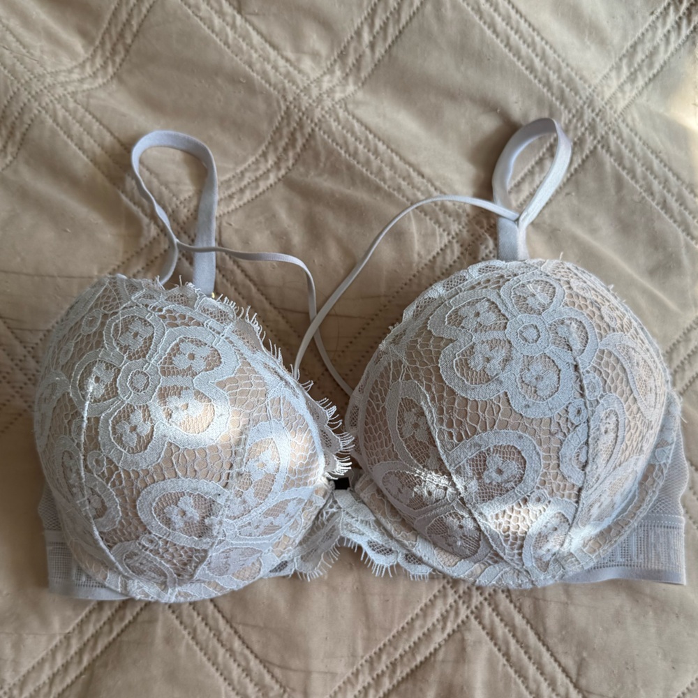 Victoria’s Secret Bombshell Push-Up Bra